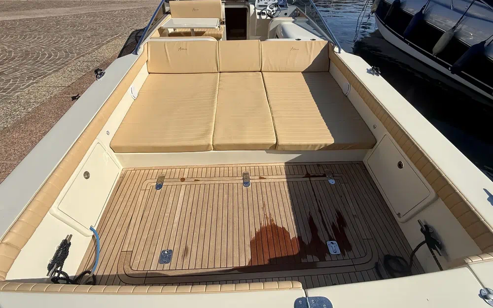 slider 5 Asterie 35 Day Cruiser