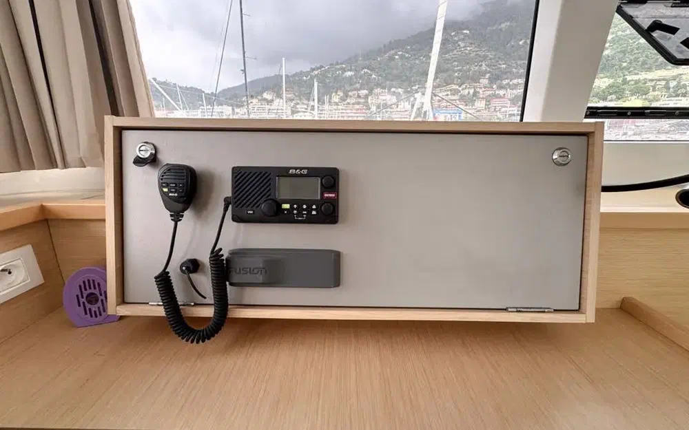 slider 14 Lagoon 450