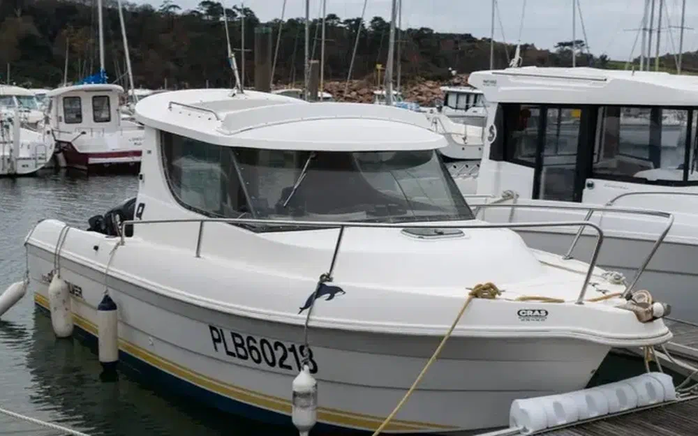 slider 12 Quicksilver 650 Camping