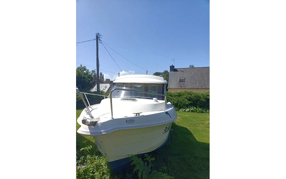 slider 0 Quicksilver 650 Camping