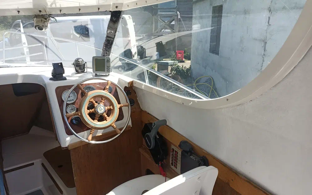 slider 4 Quicksilver 650 Camping