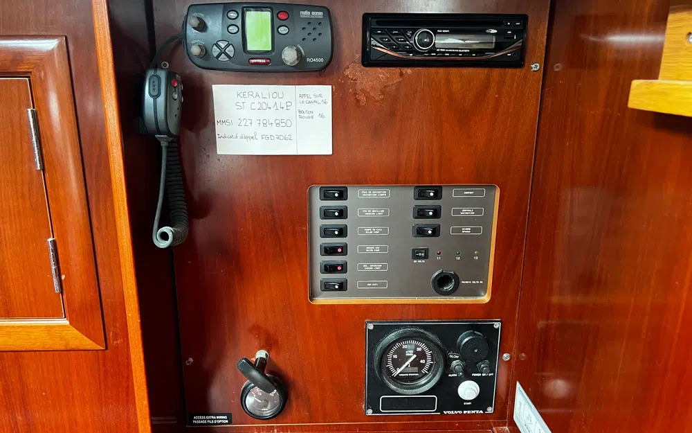 slider 13 Beneteau Oceanis 323 Clipper