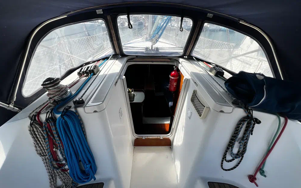 slider 4 Beneteau Oceanis 323 Clipper