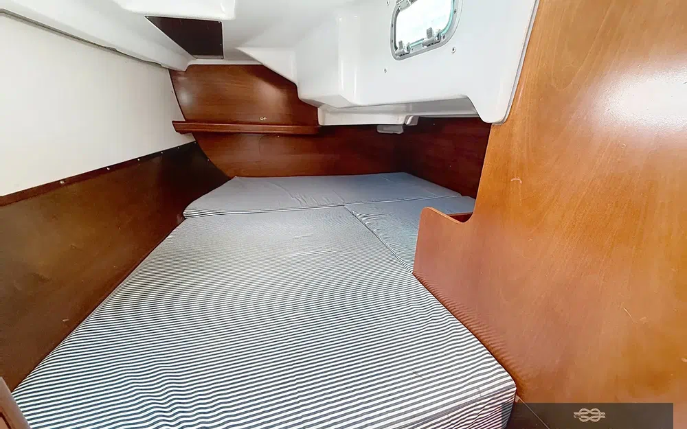 slider 17 Beneteau Oceanis 331 Clipper