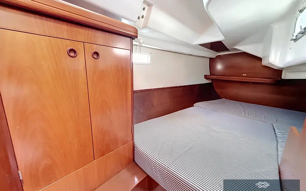 slider 18 Beneteau Oceanis 331 Clipper