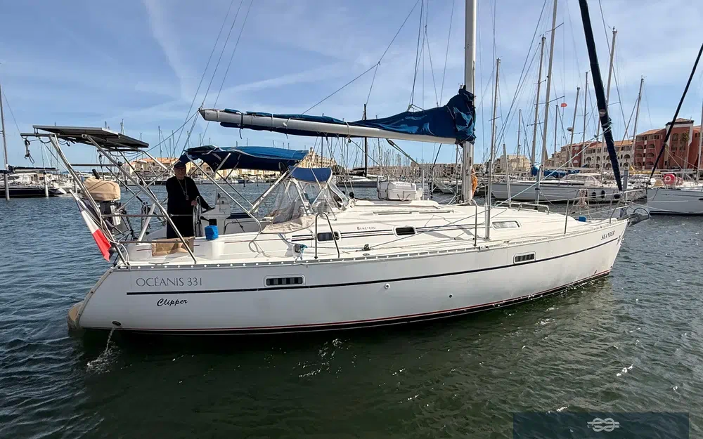 slider 19 Beneteau Oceanis 331 Clipper