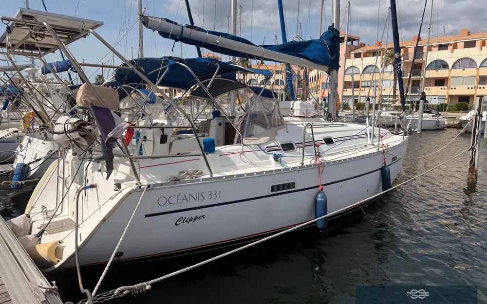 slider 21 Beneteau Oceanis 331 Clipper