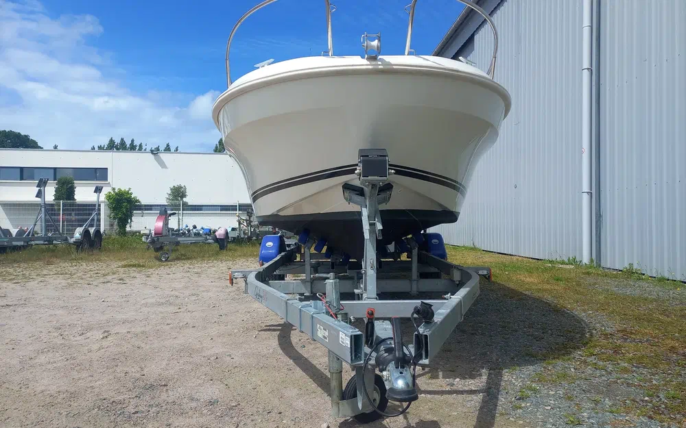 slider 0 Jeanneau Cap Camarat 5.5 CC Serie 2