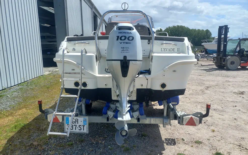 slider 5 Jeanneau Cap Camarat 5.5 CC Serie 2