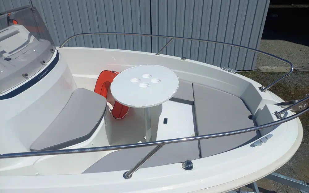 slider 8 Jeanneau Cap Camarat 5.5 CC Serie 2