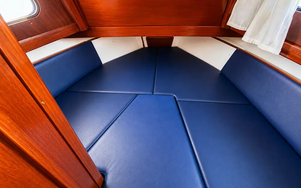 slider 13 Siltala Yachts Nauticat 33