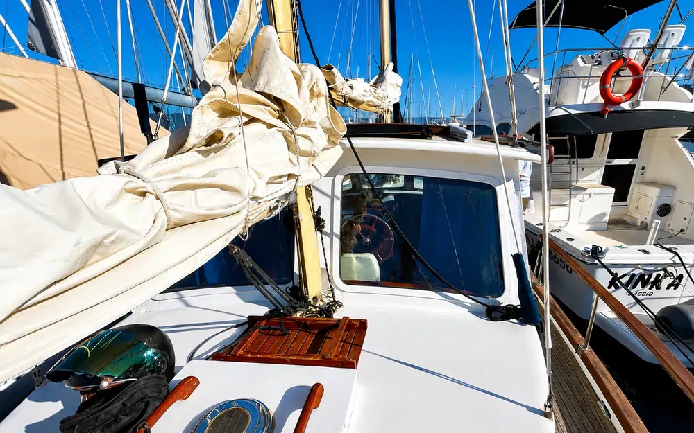 slider 2 Siltala Yachts Nauticat 33