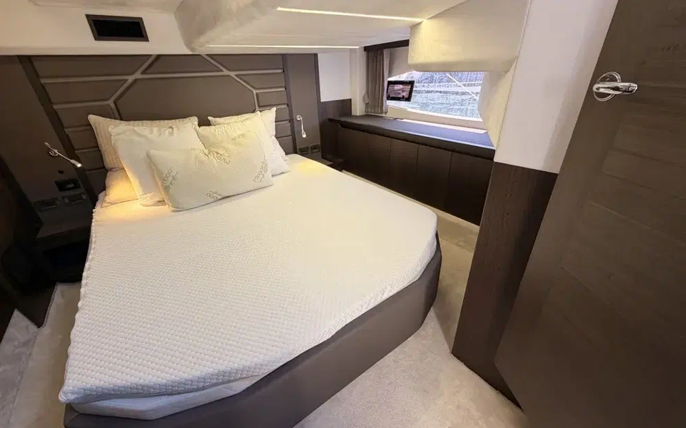 slider 35 Galeon 425 Hts