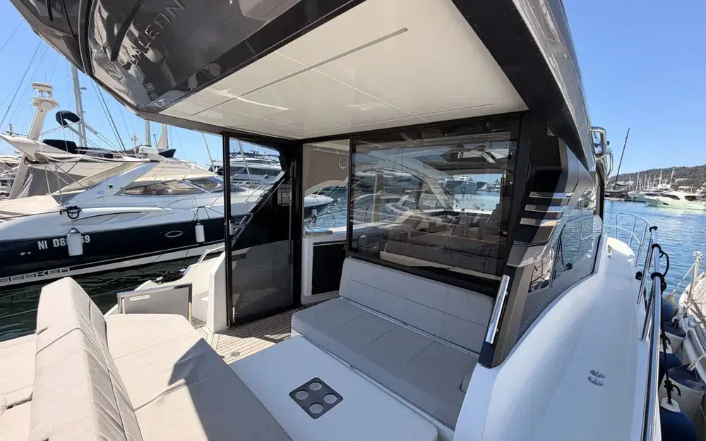 slider 5 Galeon 425 Hts
