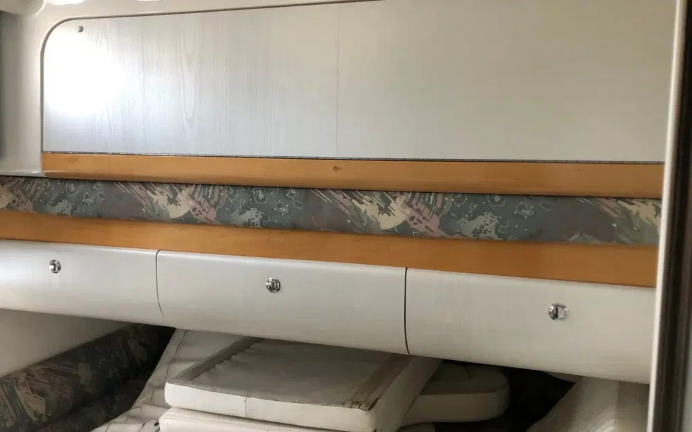 slider 14 Sealine 420