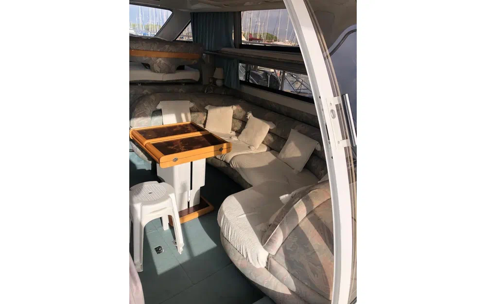 slider 15 Sealine 420