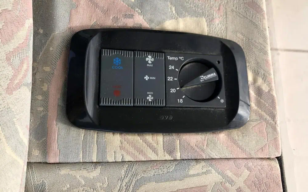 slider 20 Sealine 420