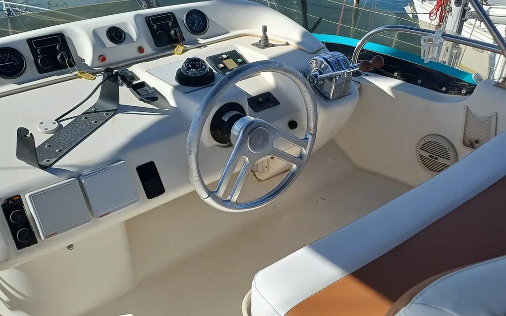 slider 21 Sealine 420