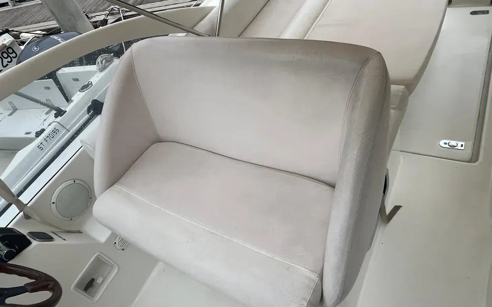 slider 3 Beneteau Flyer 780