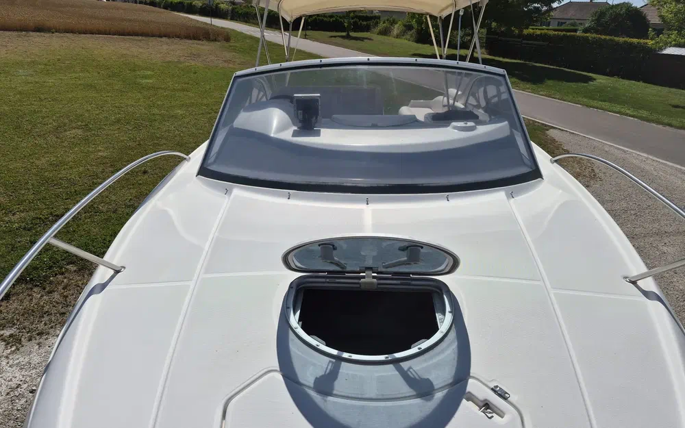 slider 5 Beneteau Flyer 780