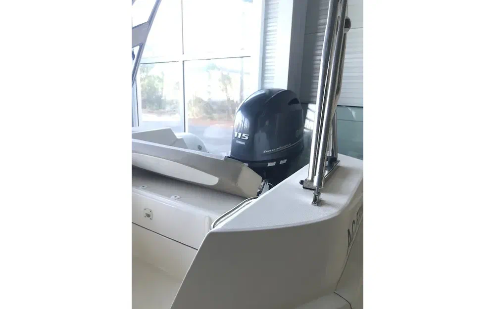 slider 2 Capelli Tempest 600 Open