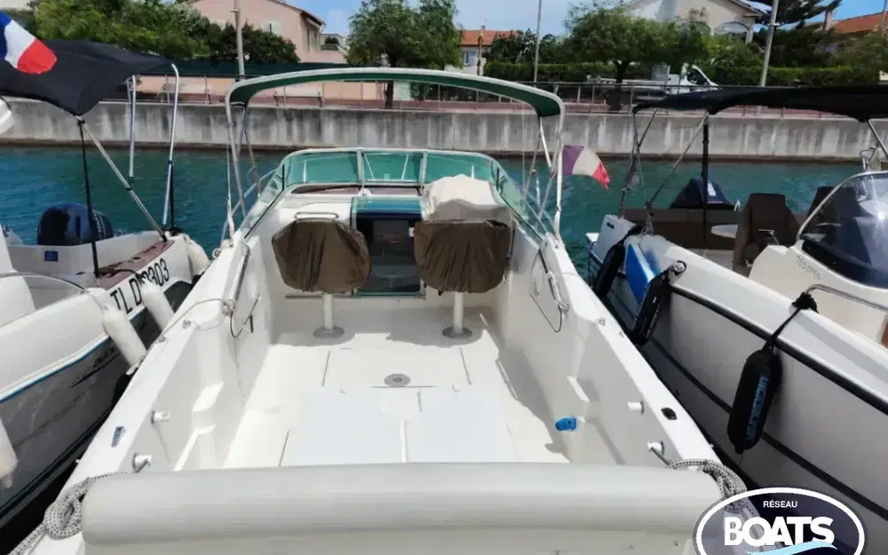 slider 0 Jeanneau Leader 705