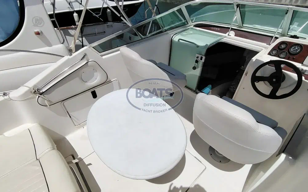 slider 3 Jeanneau Leader 705