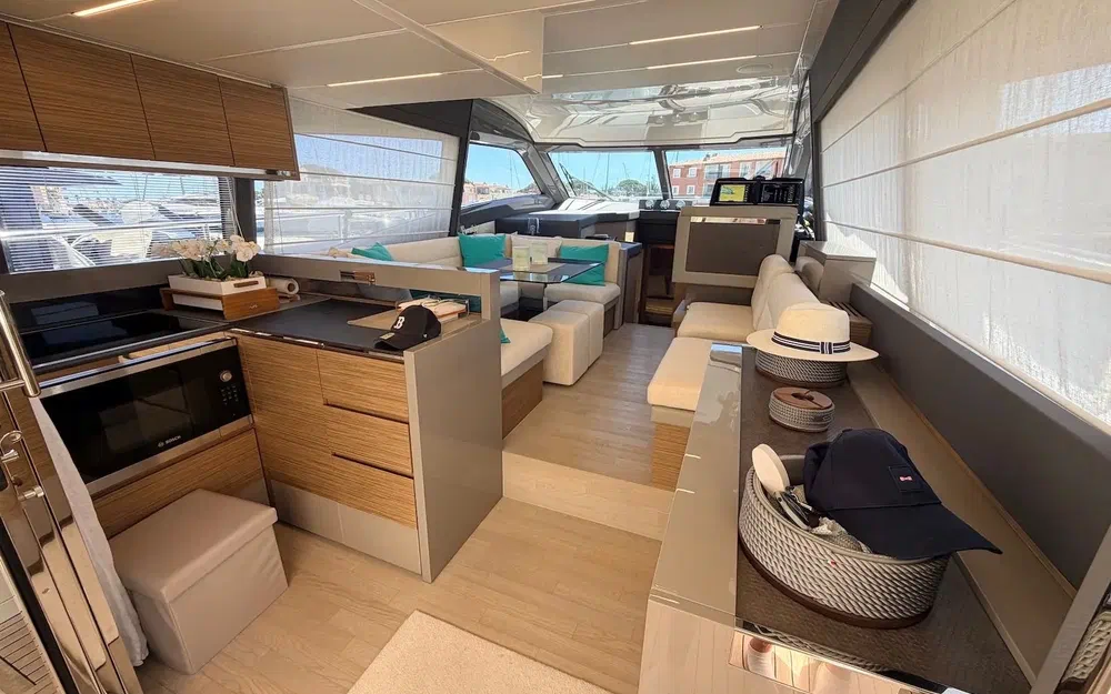 slider 10 Ferretti 450