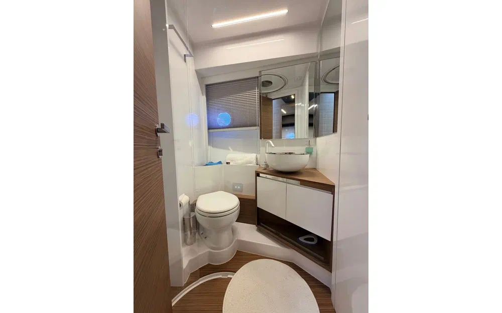 slider 18 Ferretti 450