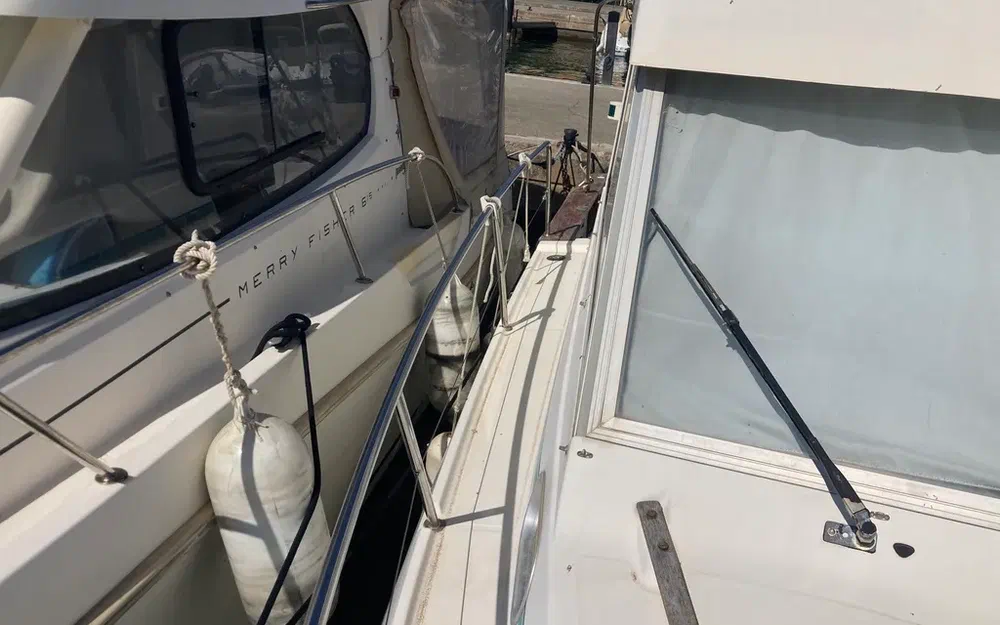 slider 9 Beneteau Antares 805