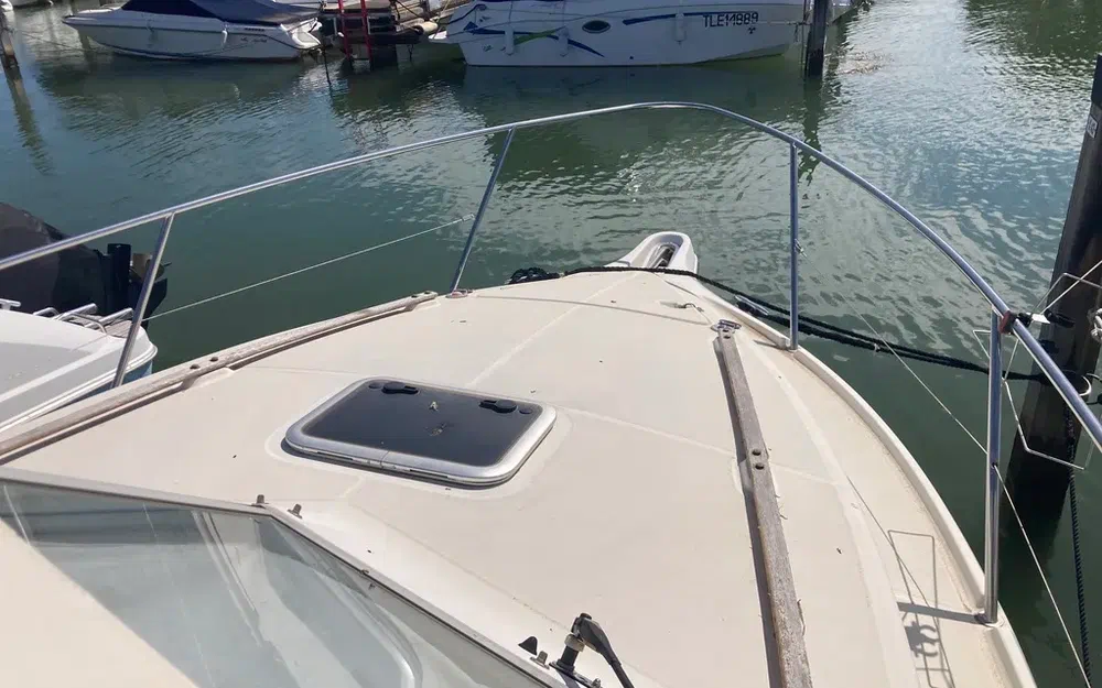 slider 3 Beneteau Antares 805