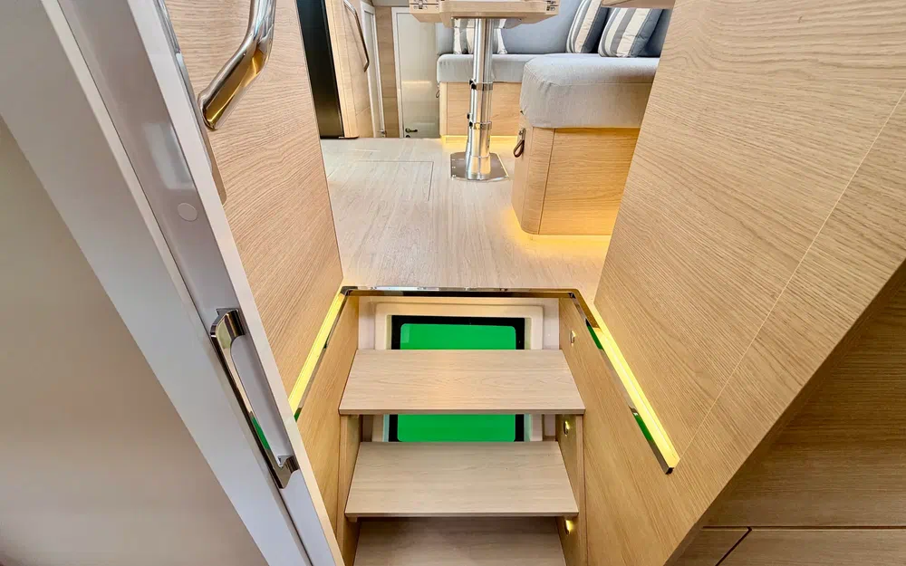 slider 43 Aventura Catamarans A37