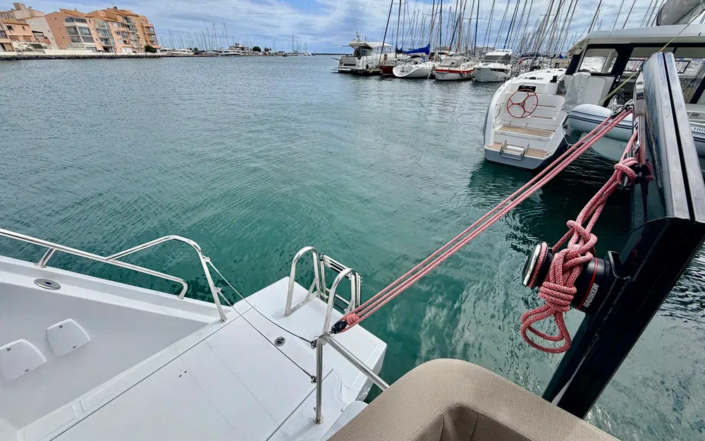 slider 3 Aventura Catamarans A37