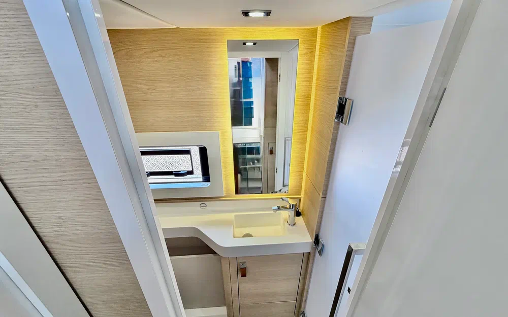slider 37 Aventura Catamarans A37