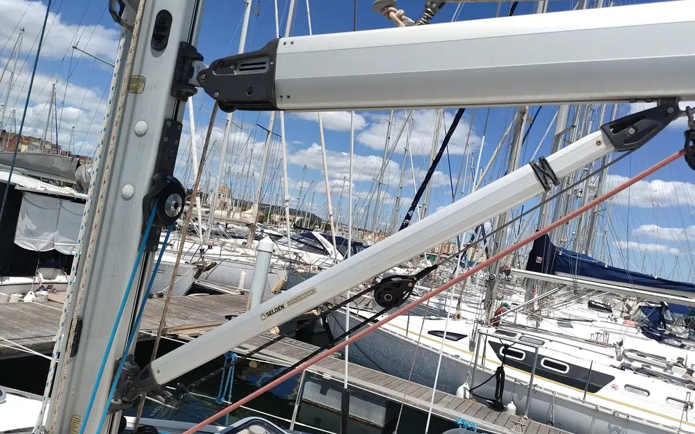 slider 9 Jeanneau Sun Odyssey 42 DS
