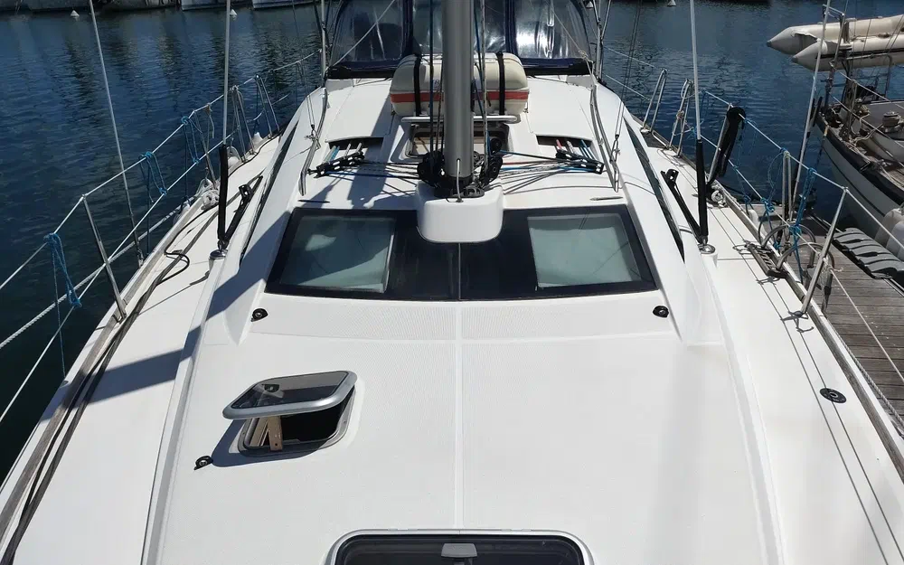 slider 10 Jeanneau Sun Odyssey 42 DS