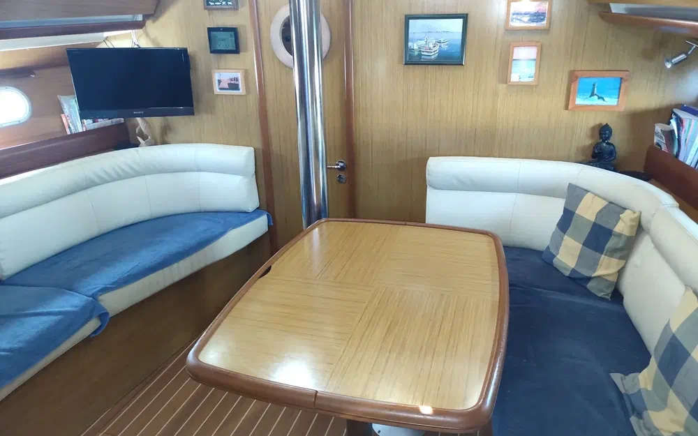 slider 32 Jeanneau Sun Odyssey 42 DS