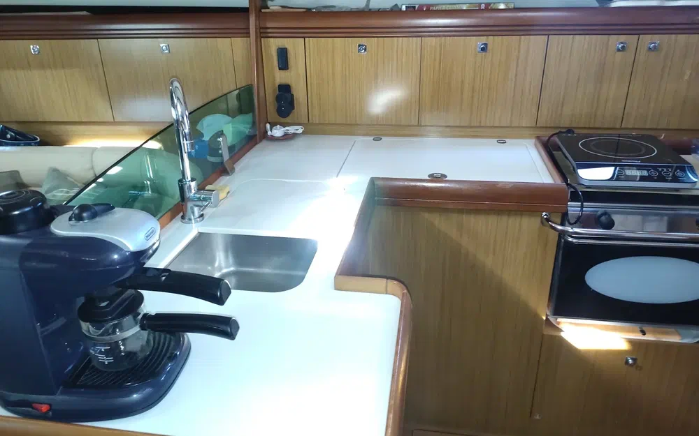 slider 36 Jeanneau Sun Odyssey 42 DS