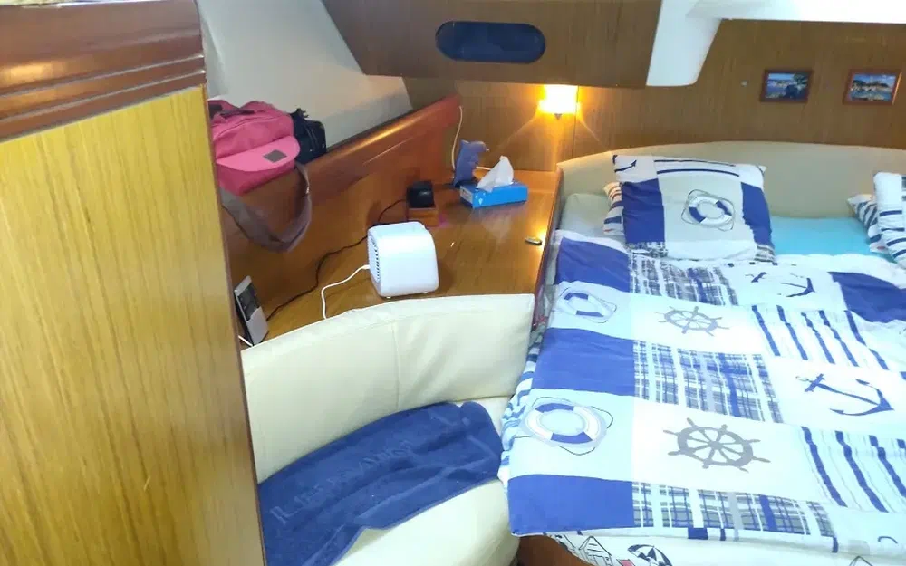 slider 41 Jeanneau Sun Odyssey 42 DS