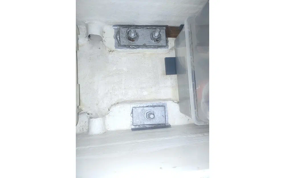 slider 61 Jeanneau Sun Odyssey 42 DS