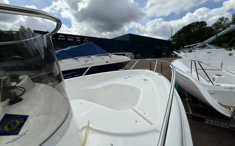 slider 5 B2 Marine Cap Ferret 502 Open