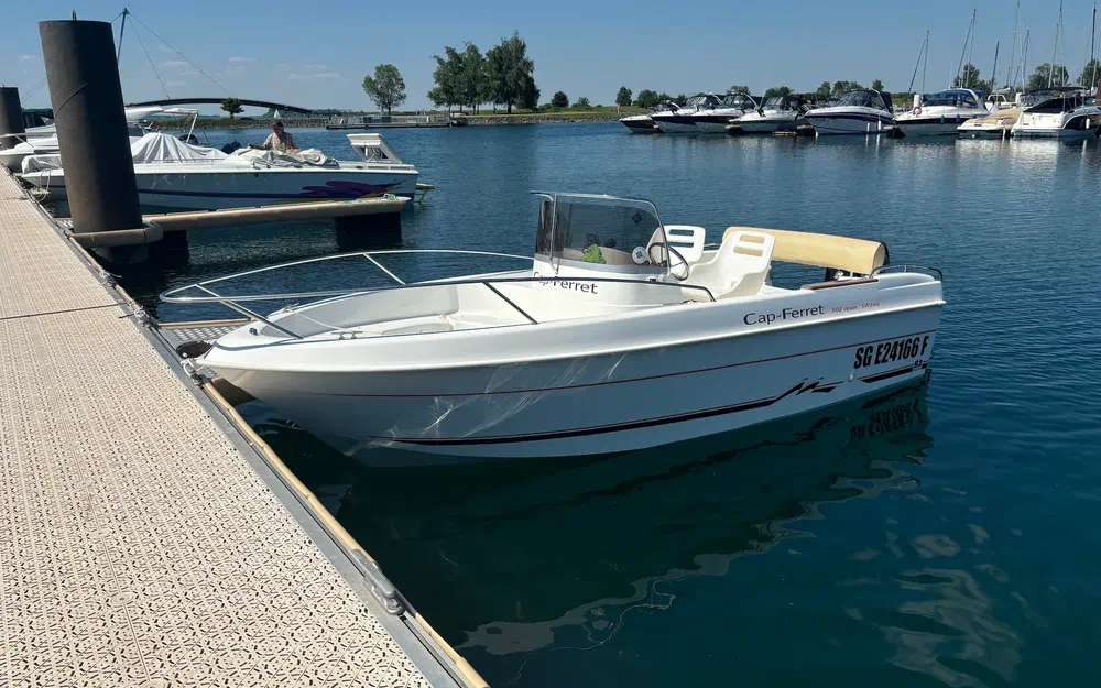 slider 0 B2 Marine Cap Ferret 502 Open