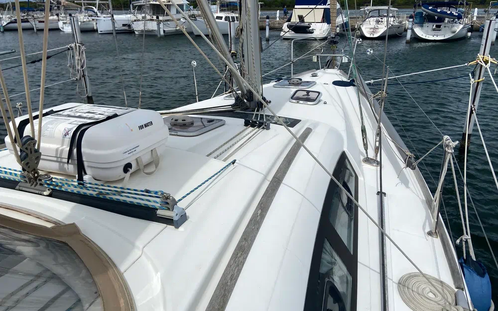 slider 21 Beneteau Oceanis 40