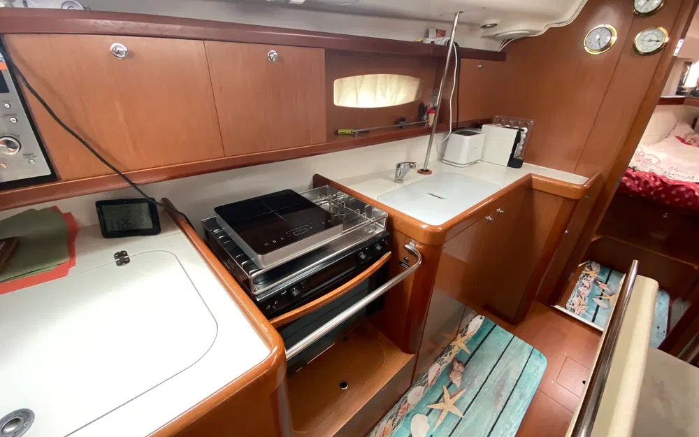 slider 4 Beneteau Oceanis 40