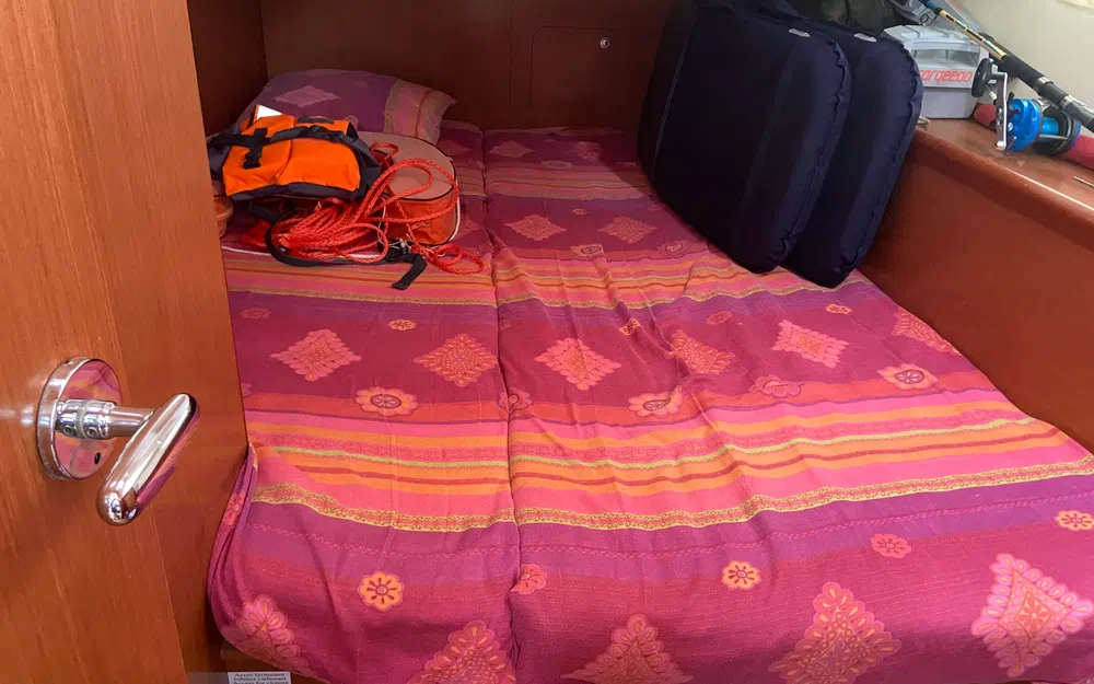 slider 8 Beneteau Oceanis 40