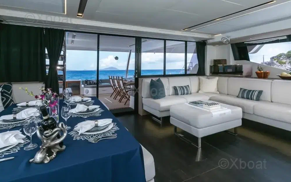 slider 6 Fountaine Pajot Alegria 67