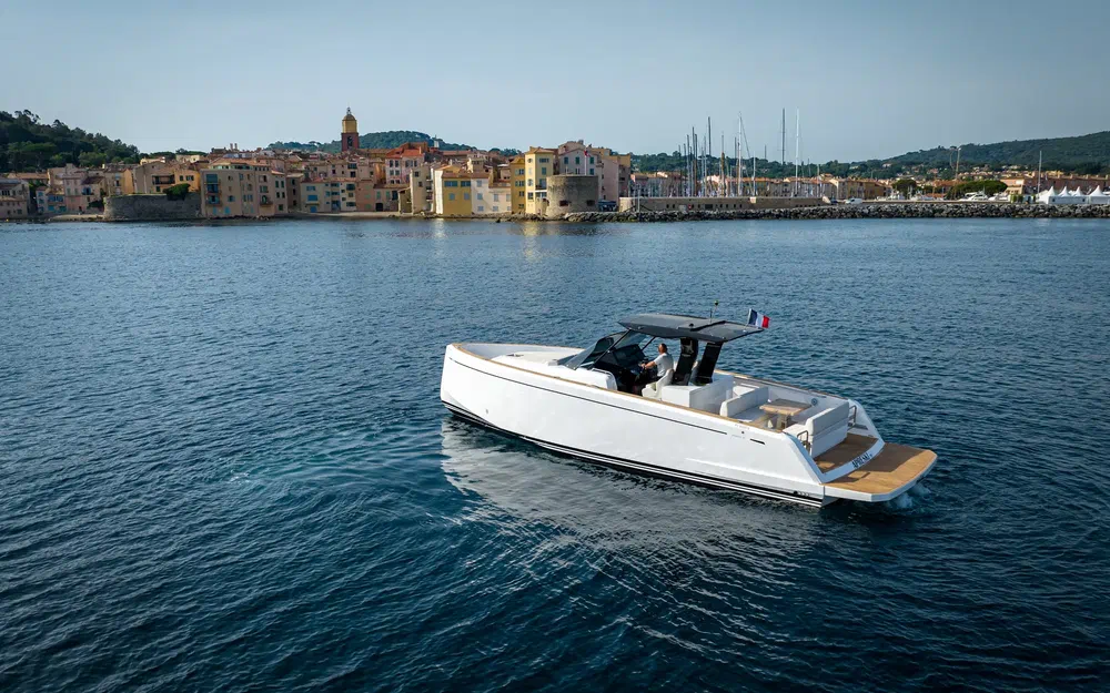 slider 0 Pardo Yachts Pardo 38