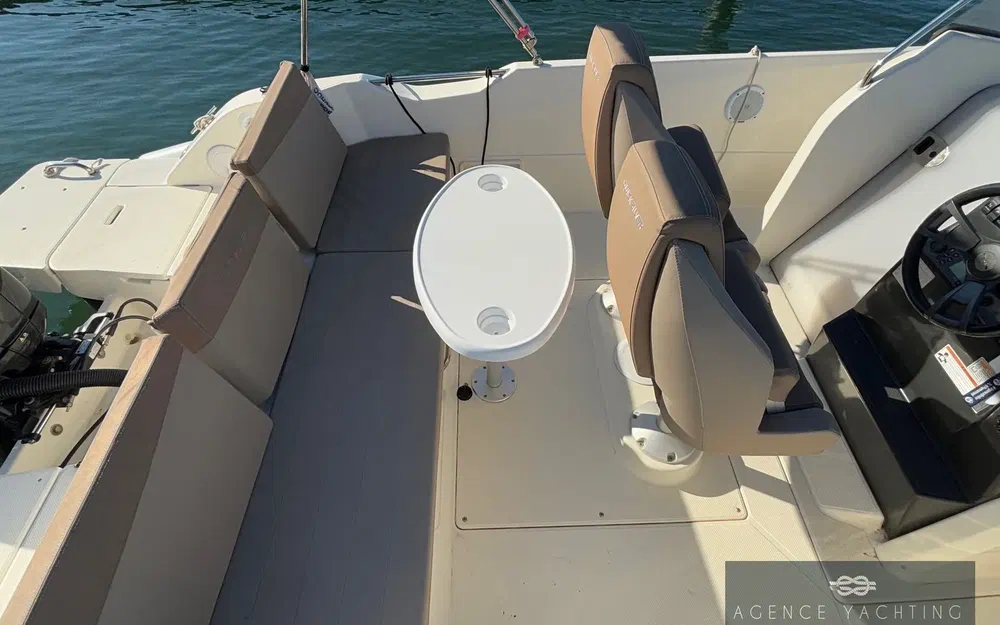 slider 9 Quicksilver Activ 675 Open