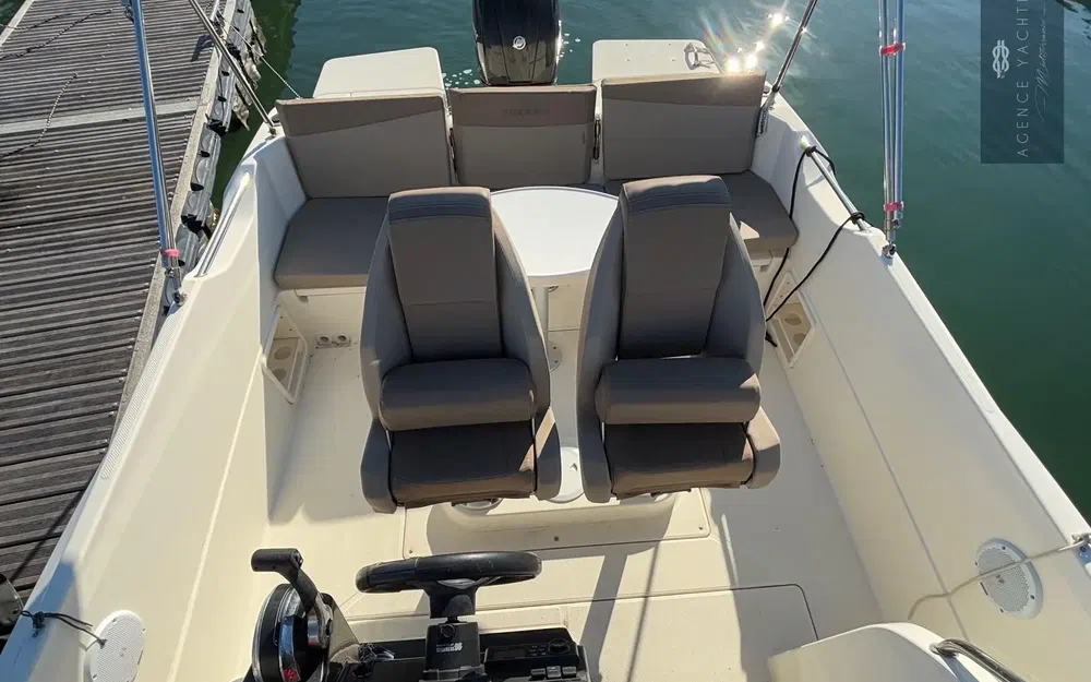 slider 5 Quicksilver Activ 675 Open