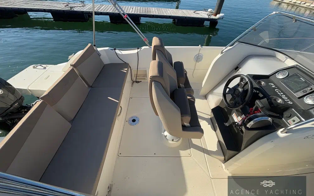 slider 8 Quicksilver Activ 675 Open